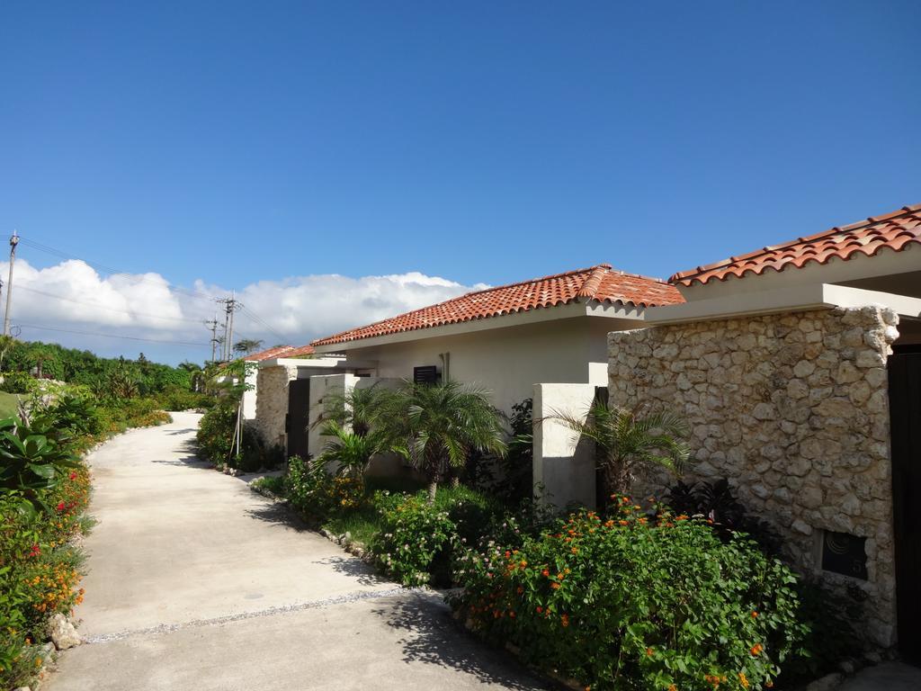 Konpeki The Villa All Suite Miyakojima  Exterior photo